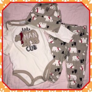 ❄️GUC❄️4/$15❄️Three Piece Matching Set❄️